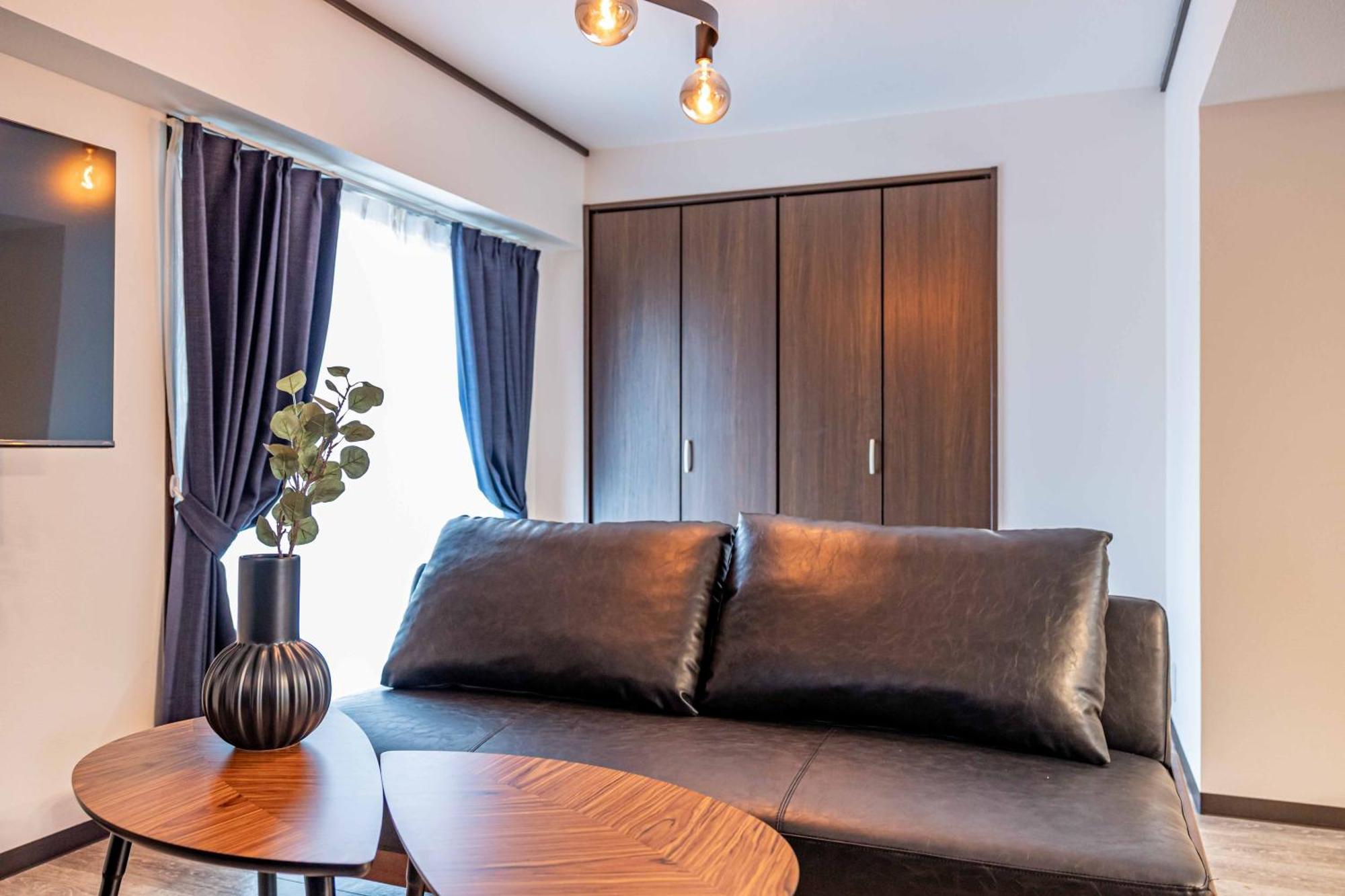 Apartment リバーサイド難波503